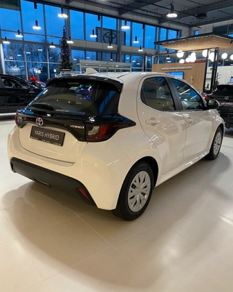 Toyota Yaris cena 93500 przebieg: 5, rok produkcji 2023 z Węgorzewo małe 172